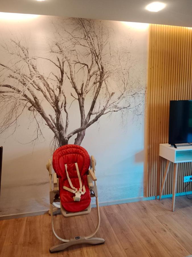 Tres Bel Appartement Rez De Jardin Appart De 53M2. Pfastatt Bagian luar foto